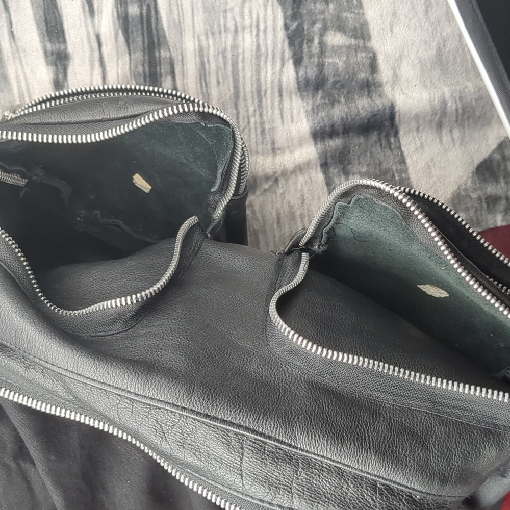 Pele Che Coco Black Leather Bag - Picture 10 of 14